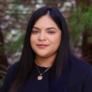 Headshot of Wendy Gomez Lopez: Women wearing a blackshirt